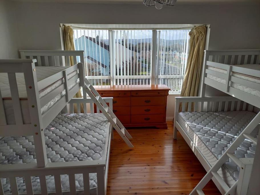 Large 4Bed Available Long-Term In Letterkenny Villa Exterior photo